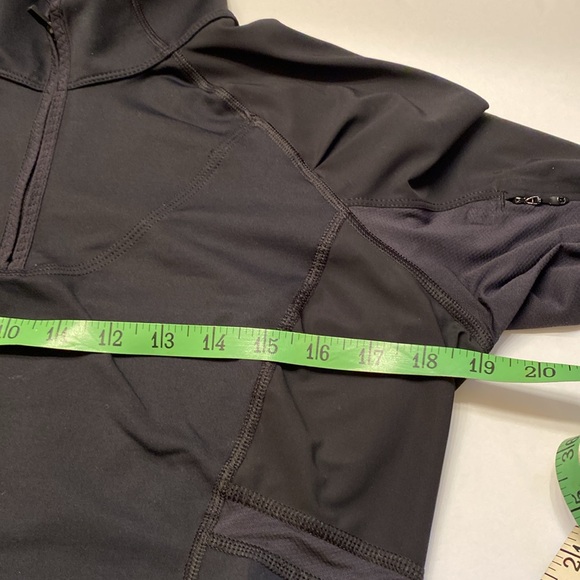 Lululemon Women’s half- zipped, Black pullover, Size:10, glow in the dark - Picture 11 of 15